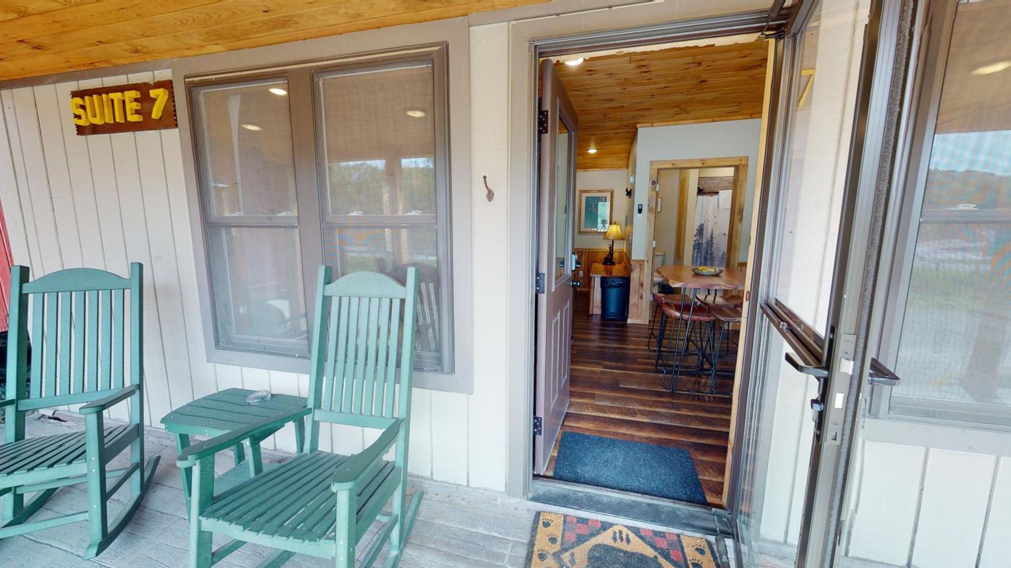 Rough Cut Lodge Gaines Екстериор снимка