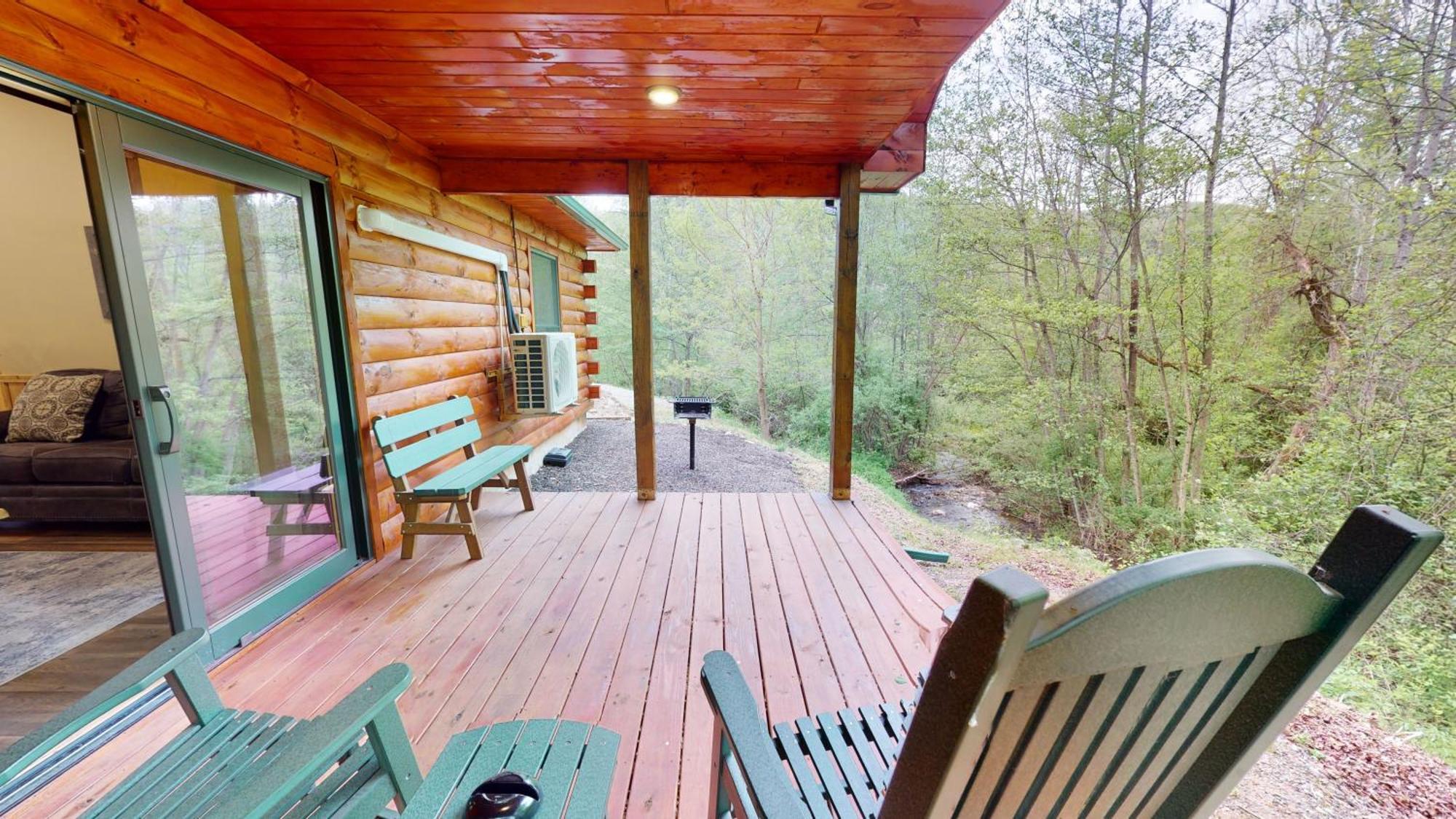 Rough Cut Lodge Gaines Екстериор снимка