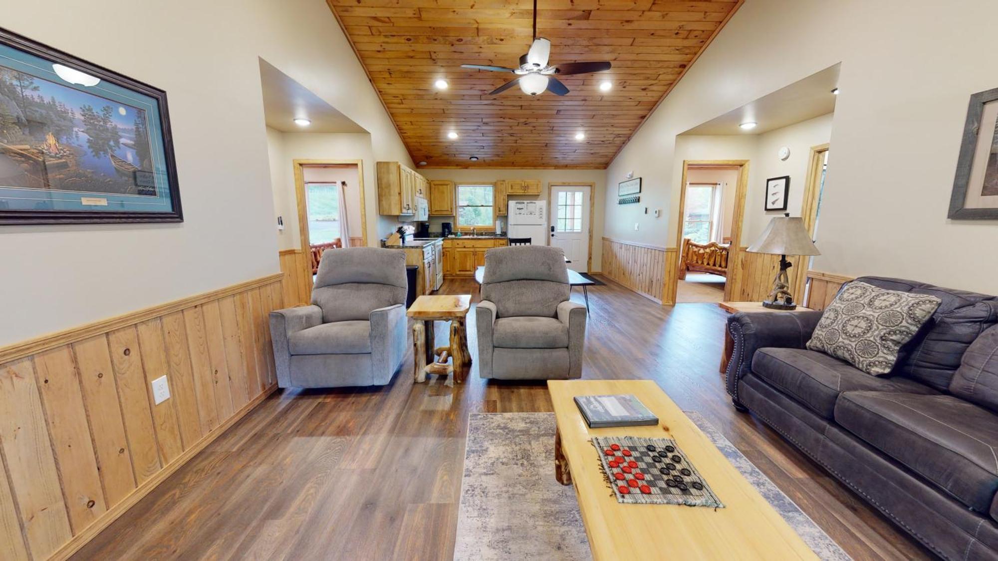 Rough Cut Lodge Gaines Екстериор снимка