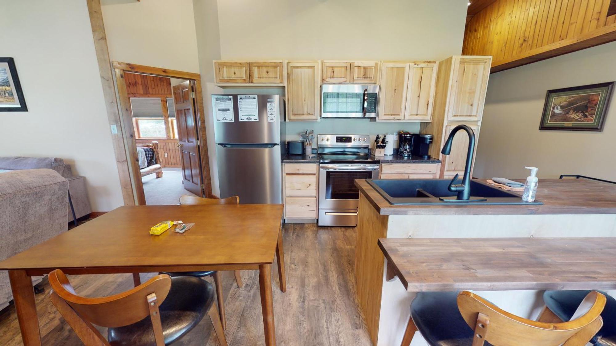Rough Cut Lodge Gaines Екстериор снимка