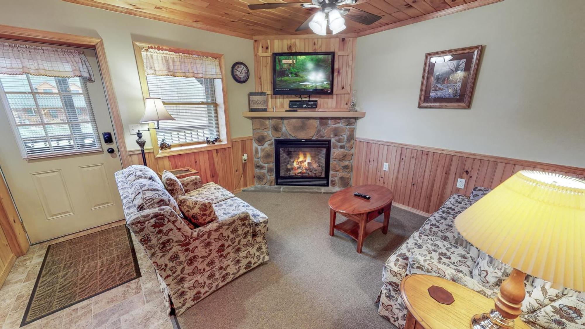 Rough Cut Lodge Gaines Екстериор снимка